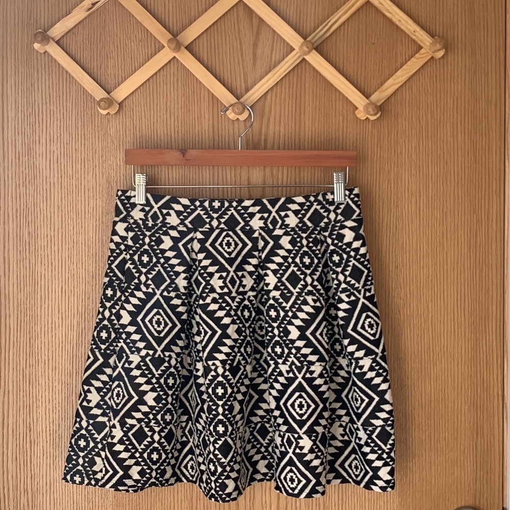 Black and White Pleated Skirt